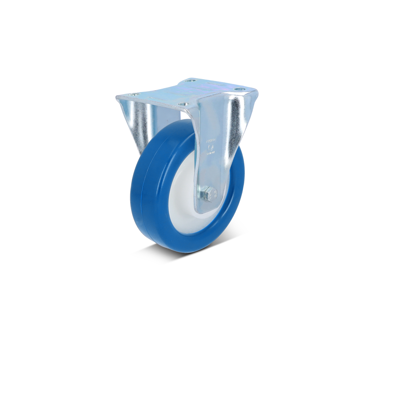 Ein blauer Industrieschwenkrad mit einem weißen Gummirad und einer verchromten Metallbefestigung. Es ist aufrecht positioniert, mit einer klaren, reflektierenden Oberfläche im Hintergrund.