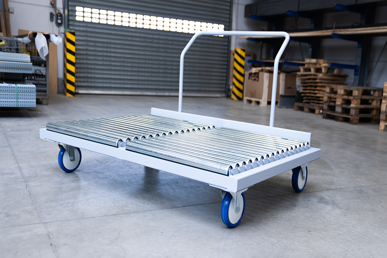 TORWEGGE entwickelt ergonomischen Transportwagen für PACKNERS 