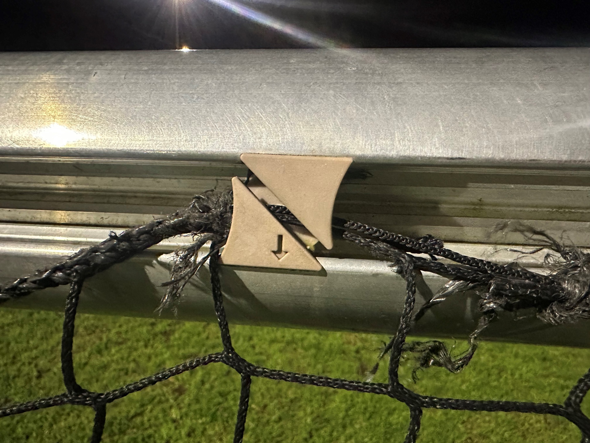 Mehr Qualität zum günstigeren Preis: Netzhaken von TORWEGGE überzeugen im Dauereinsatz